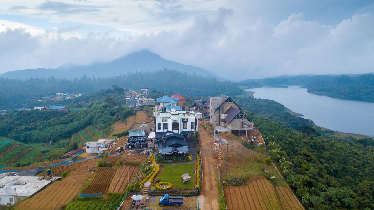 The Forest And Lake By Schofieldshire Nuwara Eliya Luaran gambar
